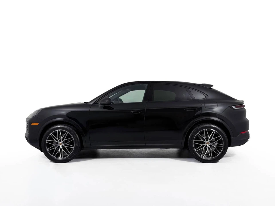 2026 Porsche 9Y0/9Y3 Cayenne Coupe - Image 2 of 5