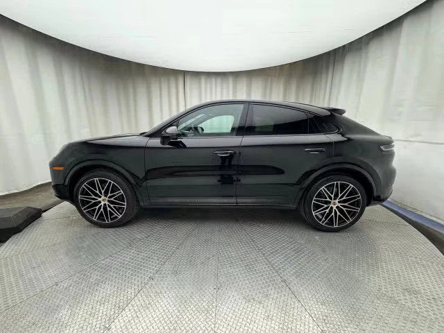 2026 Porsche 9Y0/9Y3 Cayenne - Image 10 of 21