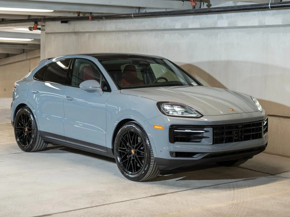2026 Porsche 9Y0/9Y3 Cayenne Coupe - Image 7 of 29