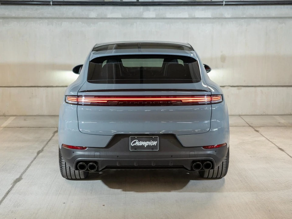 2026 Porsche 9Y0/9Y3 Cayenne Coupe - Image 10 of 29