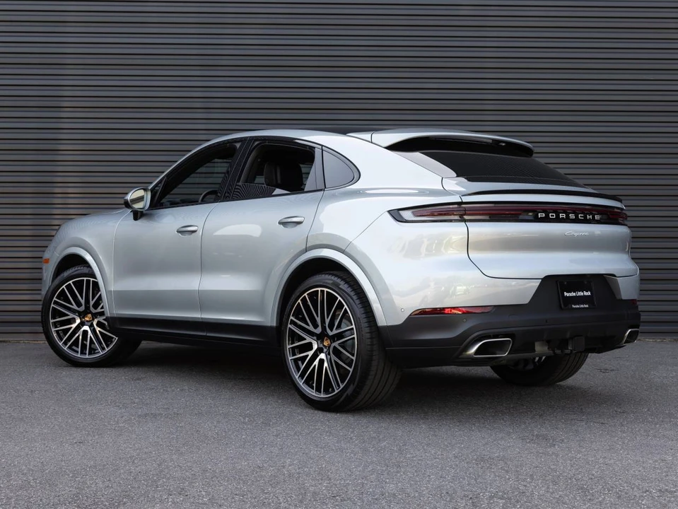 2026 Porsche 9Y0/9Y3 Cayenne Coupe - Image 3 of 4