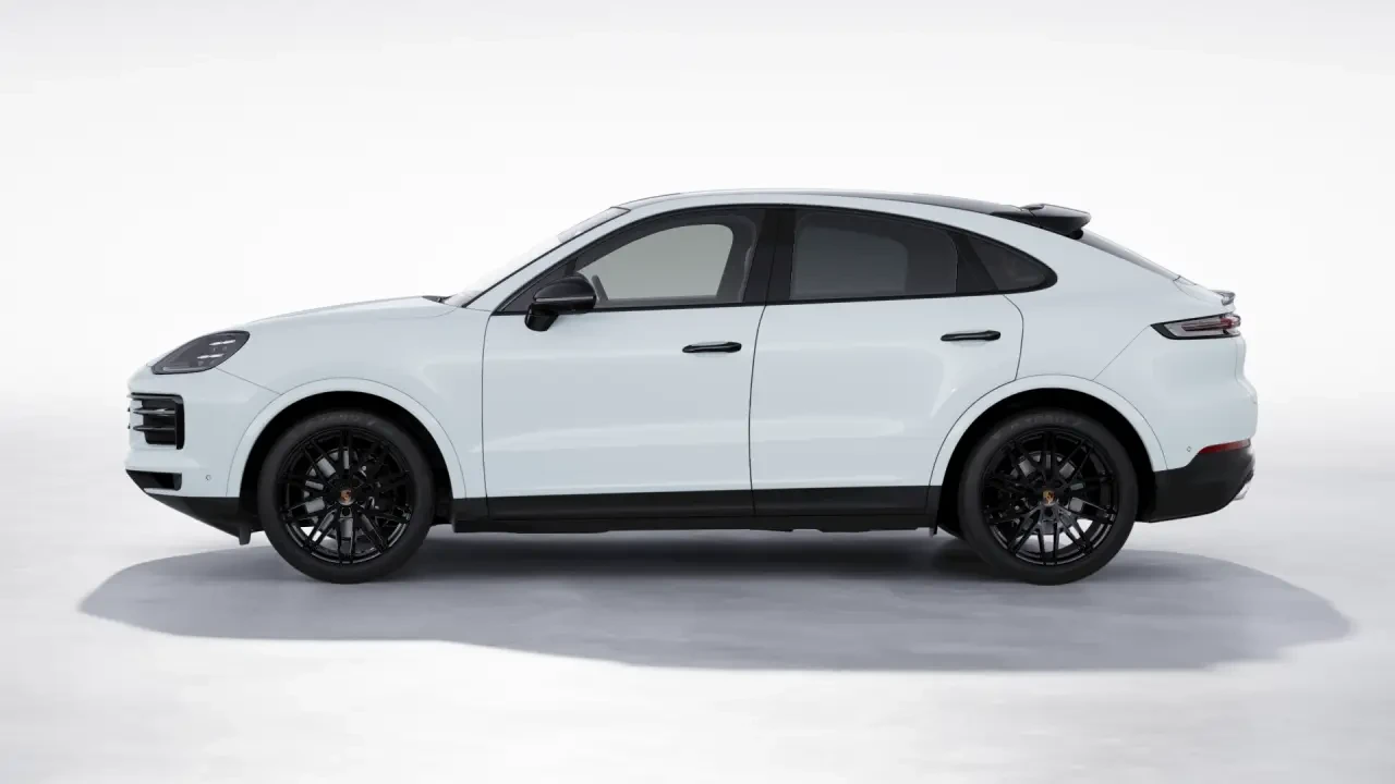 2026 Porsche 9Y0/9Y3 Cayenne Coupe - Image 16 of 30