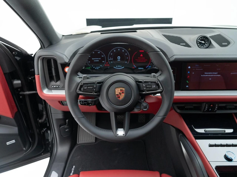 2026 Porsche 9Y0/9Y3 Cayenne Coupe - Image 18 of 31