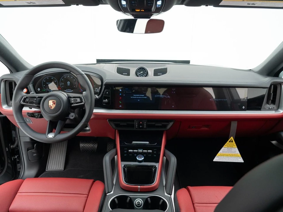 2026 Porsche 9Y0/9Y3 Cayenne Coupe - Image 30 of 31