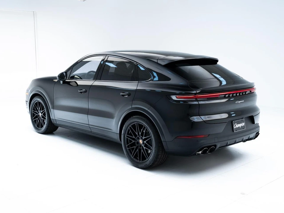 2026 Porsche 9Y0/9Y3 Cayenne Coupe - Image 3 of 31