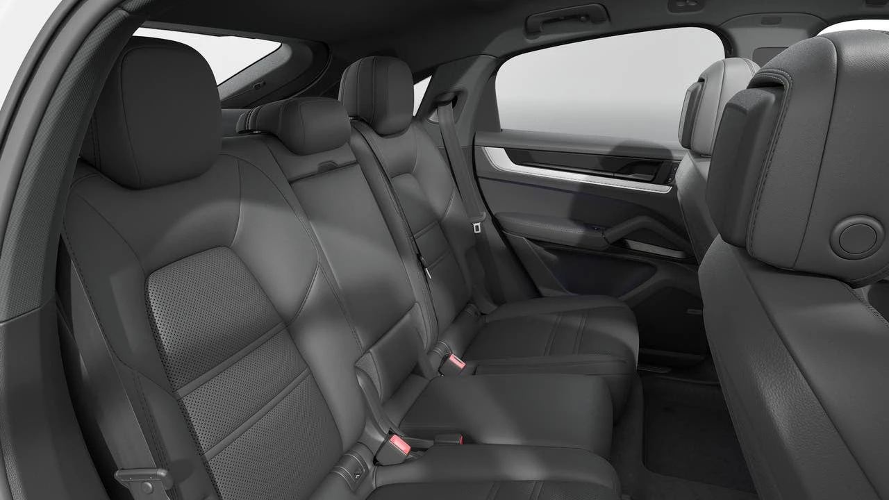 2026 Porsche 9Y0/9Y3 Cayenne Coupe - Image 13 of 14