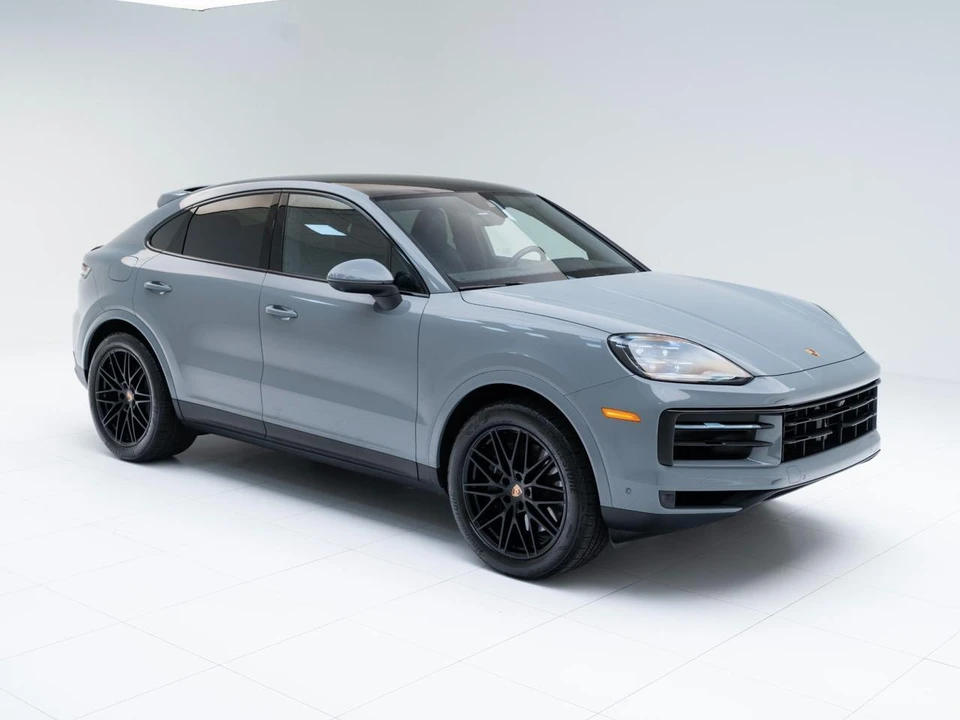 2026 Porsche Cayenne - Image 7 of 31