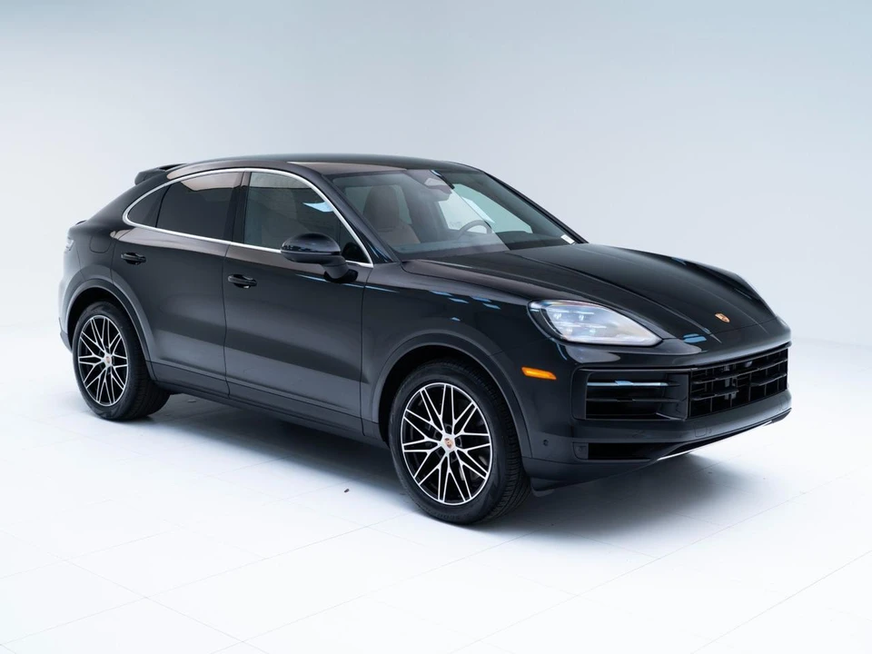 2026 Porsche 9Y0/9Y3 Cayenne Coupe - Image 7 of 31