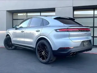 2026 Porsche 9Y0/9Y3 Cayenne - Image 21 of 21