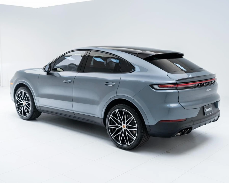 2026 Porsche 9Y0/9Y3 Cayenne Coupe - Image 3 of 31