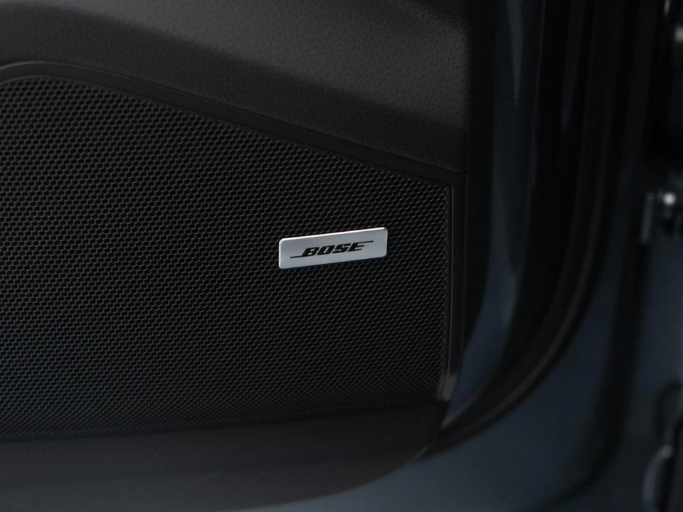 2026 Porsche 9Y0/9Y3 Cayenne Coupe - Image 22 of 31