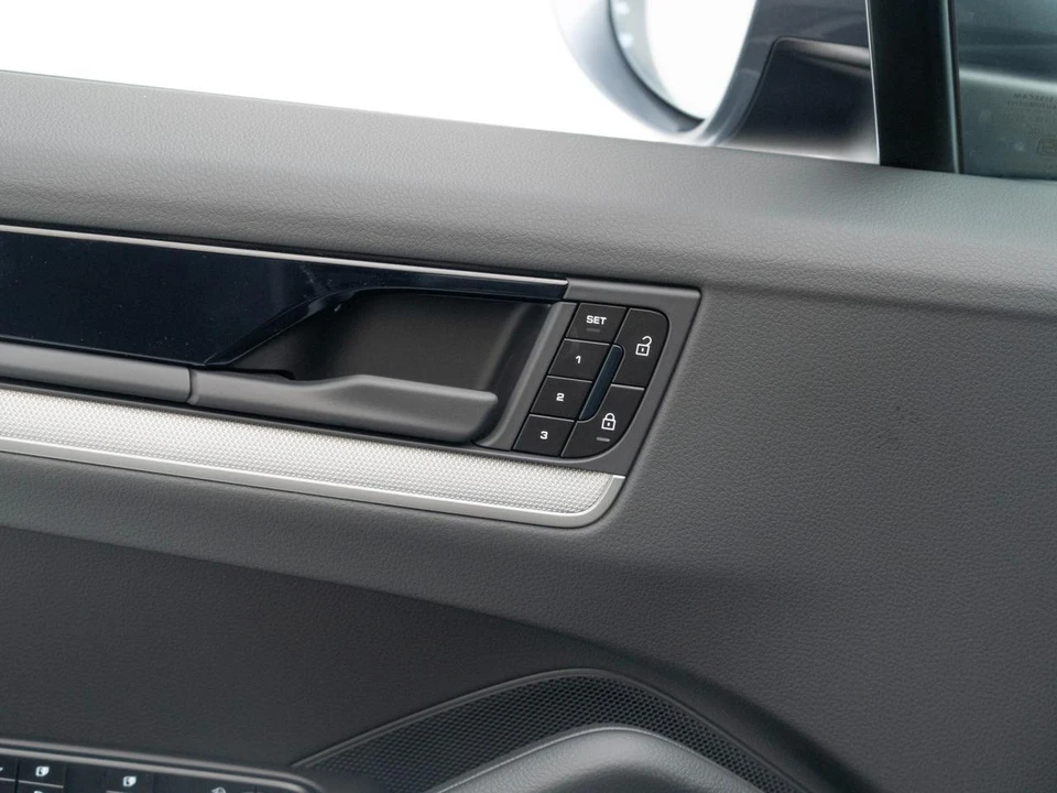 2026 Porsche 9Y0/9Y3 Cayenne Coupe - Image 21 of 31