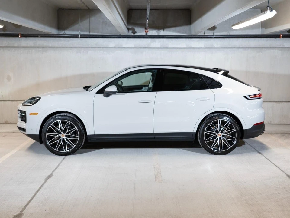2026 Porsche 9Y0/9Y3 Cayenne Coupe - Image 2 of 28