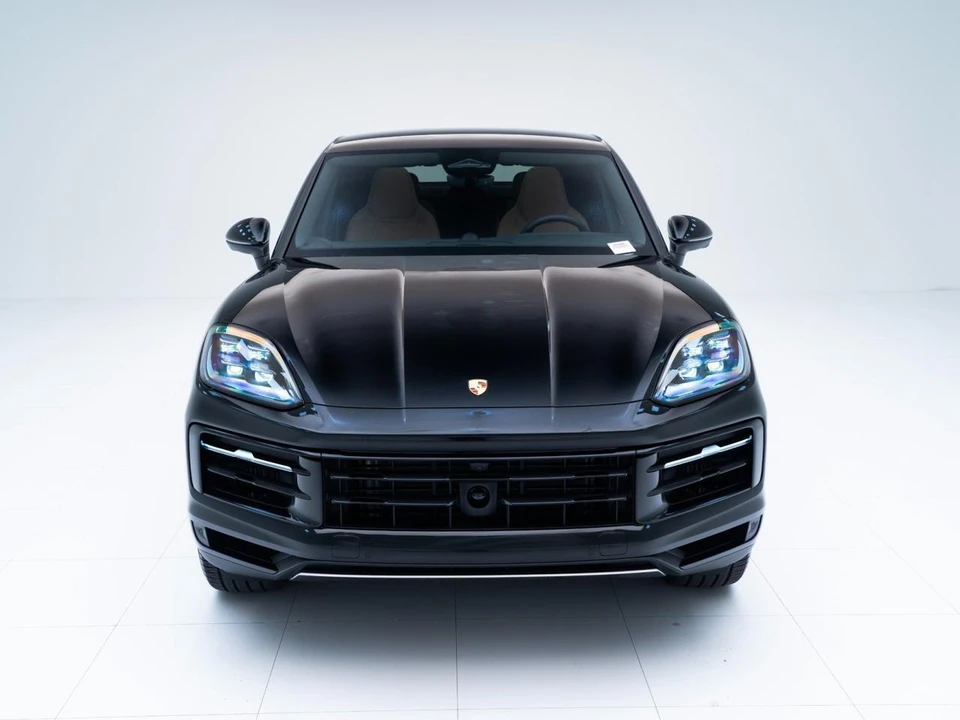 2026 Porsche 9Y0/9Y3 Cayenne Coupe - Image 6 of 31