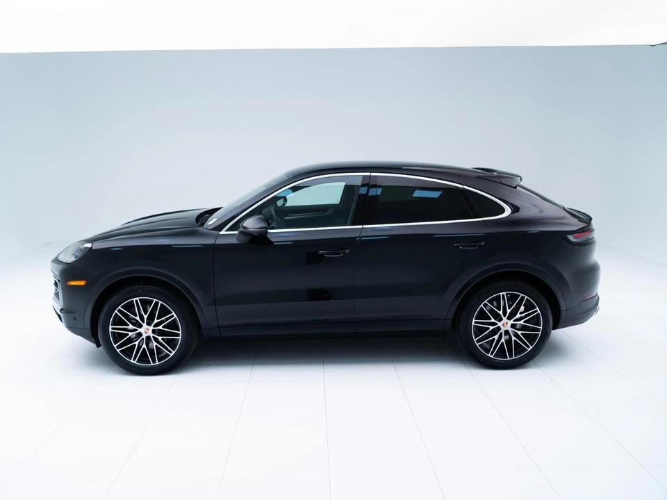 2026 Porsche 9Y0/9Y3 Cayenne Coupe - Image 2 of 31