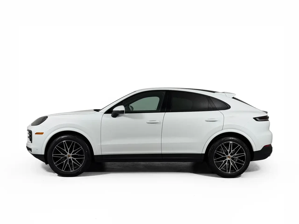 2026 Porsche 9Y0/9Y3 Cayenne Coupe - Image 16 of 31
