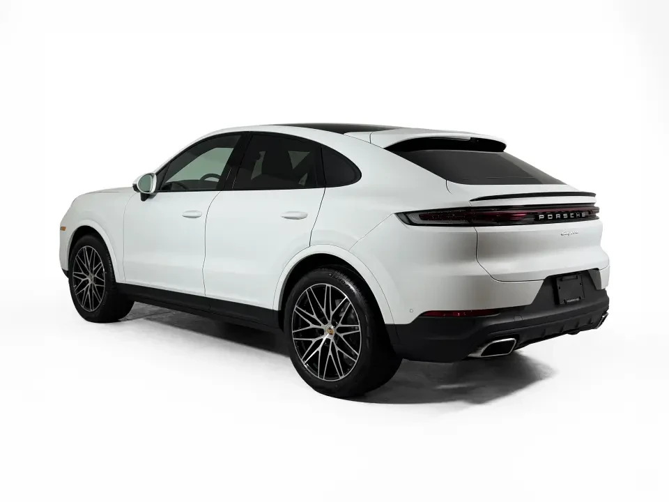 2026 Porsche 9Y0/9Y3 Cayenne Coupe - Image 23 of 31