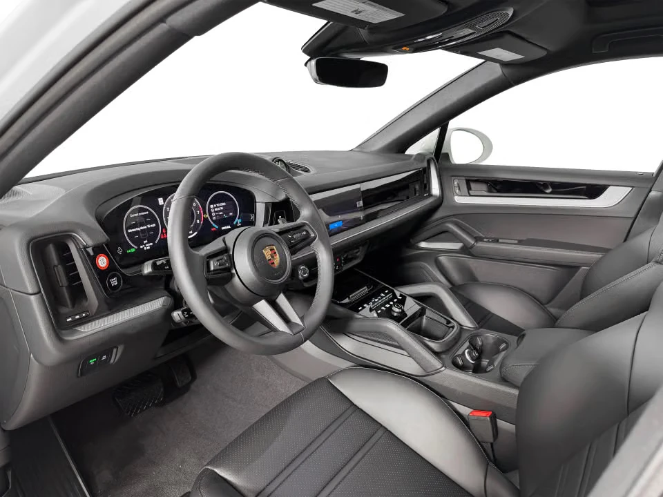 2026 Porsche 9Y0/9Y3 Cayenne Coupe - Image 27 of 31