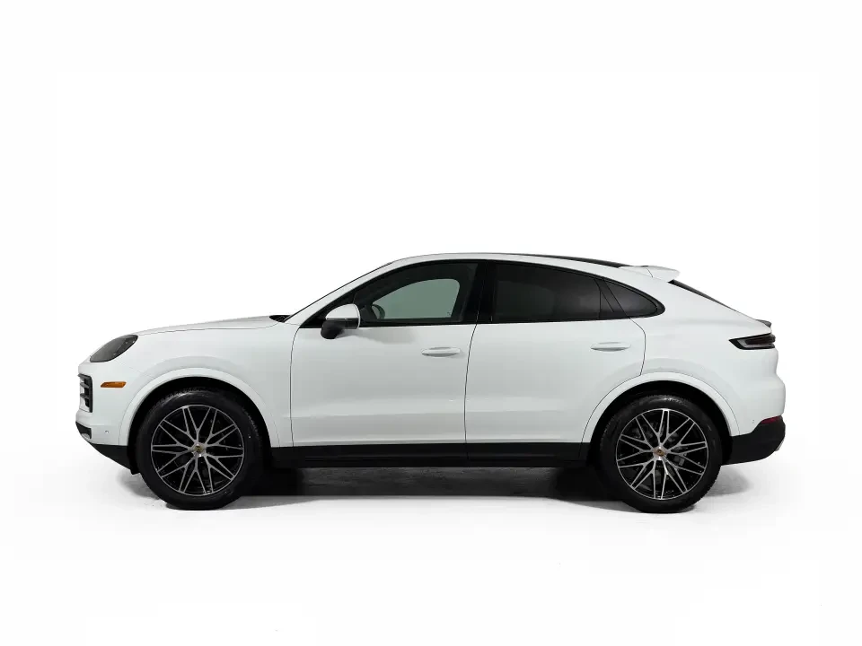 2026 Porsche 9Y0/9Y3 Cayenne Coupe - Image 15 of 31