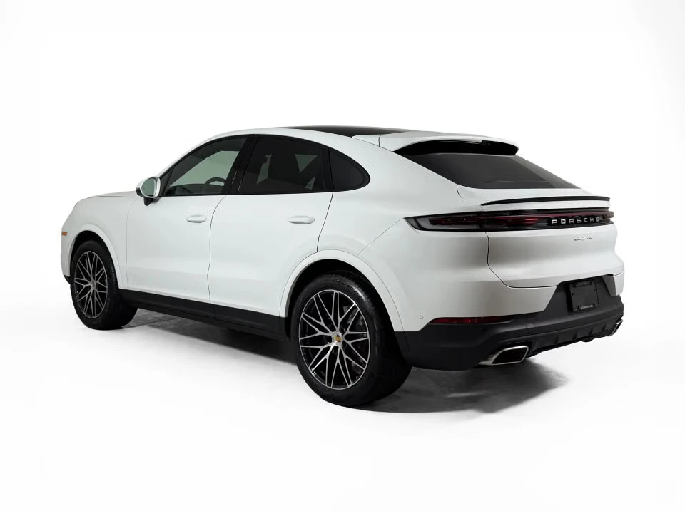 2026 Porsche 9Y0/9Y3 Cayenne Coupe - Image 19 of 31