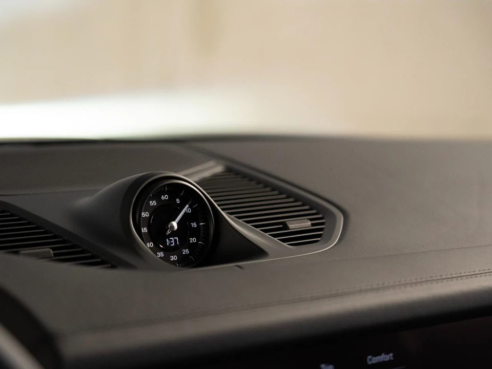 2026 Porsche 9Y0/9Y3 Cayenne Coupe - Image 20 of 29