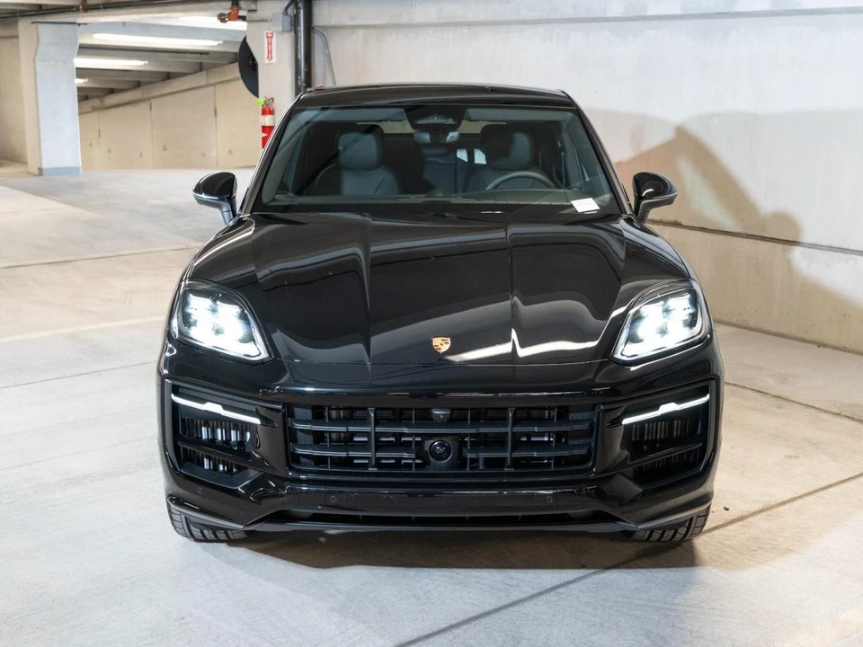 2026 Porsche 9Y0/9Y3 Cayenne Coupe - Image 6 of 29