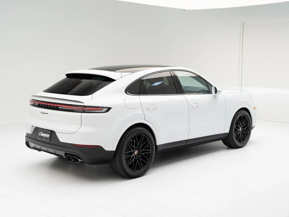 2026 Porsche 9Y0/9Y3 Cayenne Coupe - Image 9 of 31