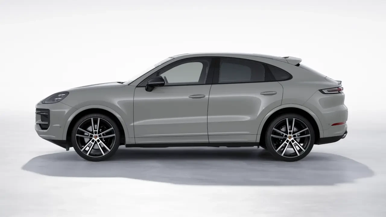 2026 Porsche - Image 16 of 31