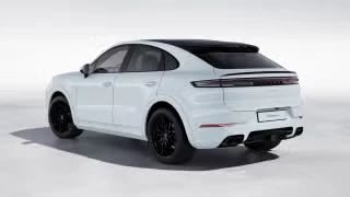 2026 Porsche - Image 17 of 30