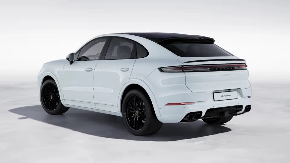 2026 Porsche - Image 19 of 30