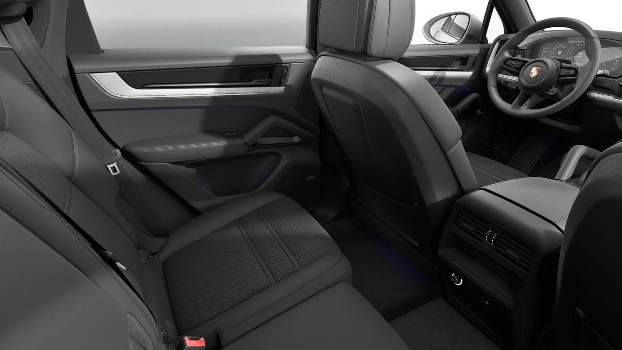 2026 Porsche 9Y0/9Y3 Cayenne Coupe - Image 14 of 14