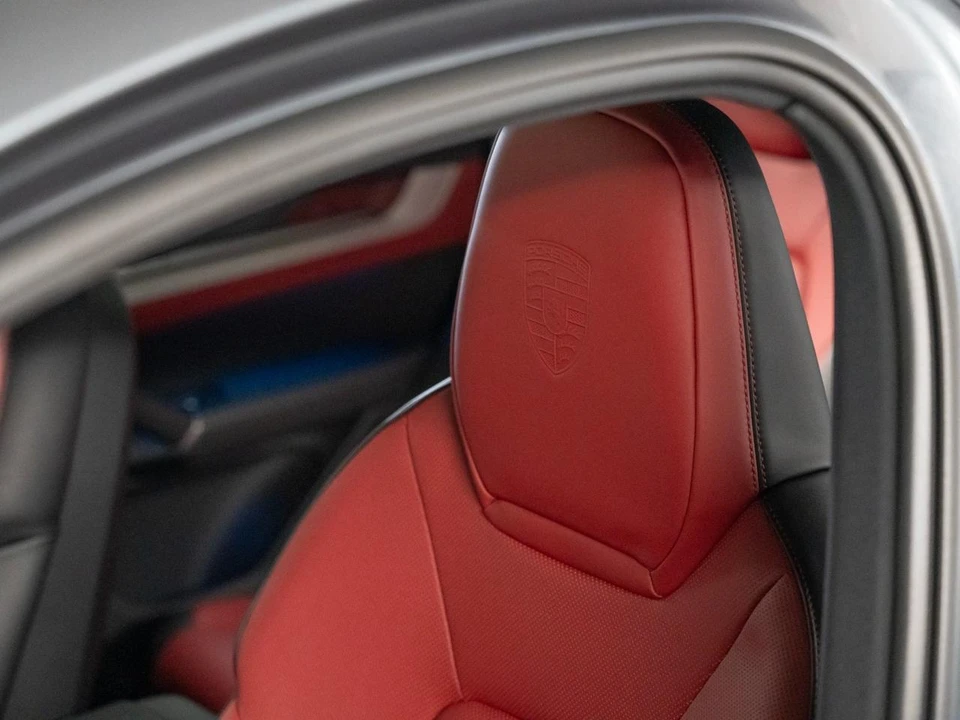 2026 Porsche 9Y0/9Y3 Cayenne Coupe - Image 25 of 30
