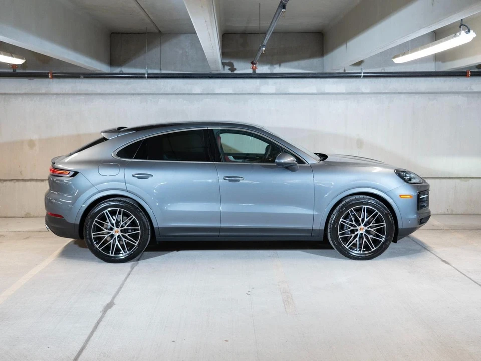2026 Porsche 9Y0/9Y3 Cayenne Coupe - Image 8 of 30