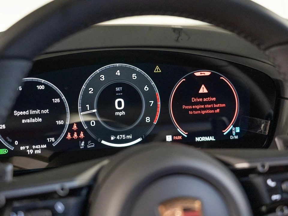 2026 Porsche 9Y0/9Y3 Cayenne Coupe - Image 19 of 30