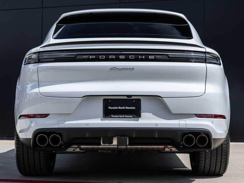 2026 Porsche 9Y0/9Y3 Cayenne Coupe - Image 10 of 31