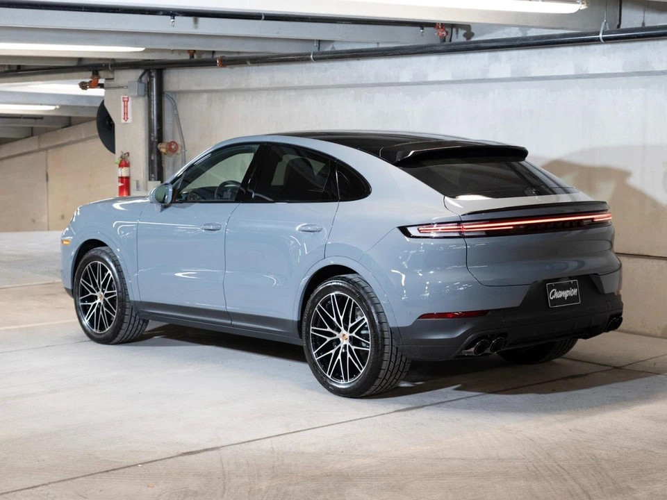 2026 Porsche 9Y0/9Y3 Cayenne Coupe - Image 3 of 27