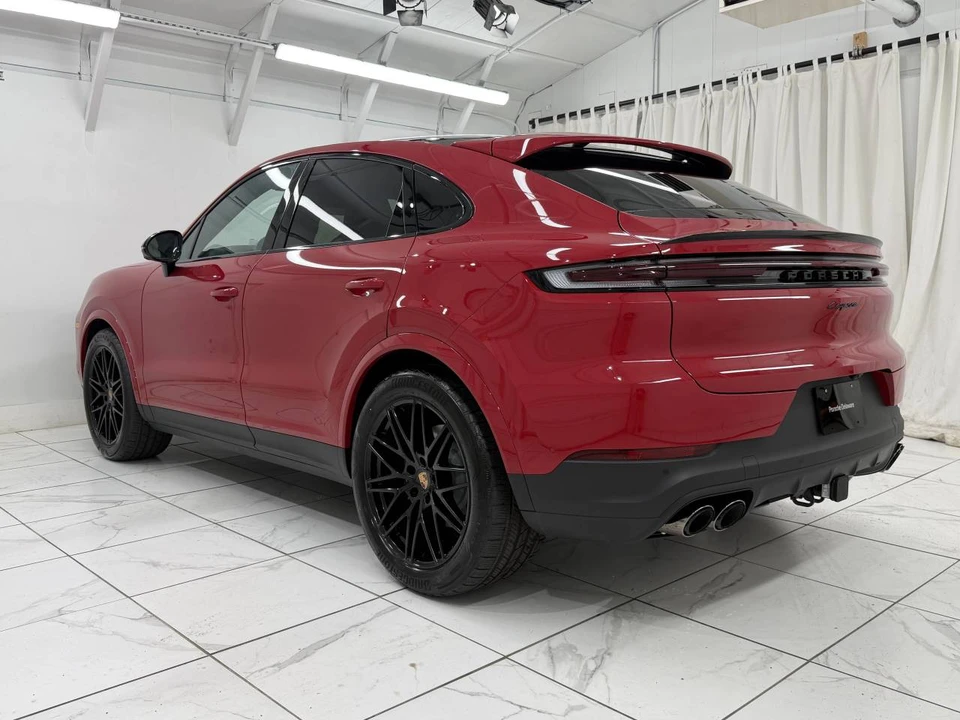 2026 Porsche 9Y0/9Y3 Cayenne Coupe - Image 3 of 4