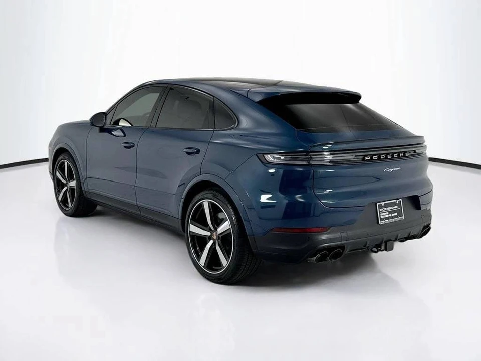 2026 Porsche 9Y0/9Y3 Cayenne Coupe - Image 3 of 5
