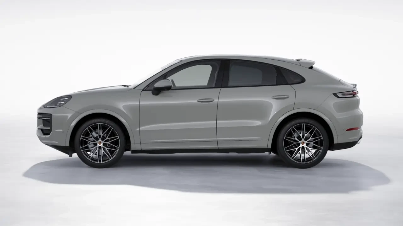 2026 Porsche 9Y0/9Y3 Cayenne - Image 16 of 31
