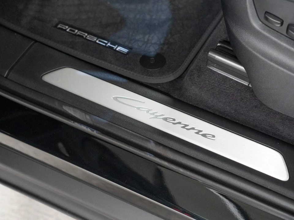 2026 Porsche 9Y0/9Y3 Cayenne Coupe - Image 12 of 29