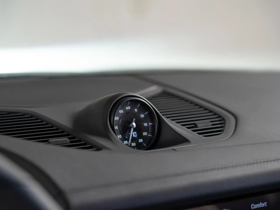 2026 Porsche 9Y0/9Y3 Cayenne Coupe - Image 19 of 29