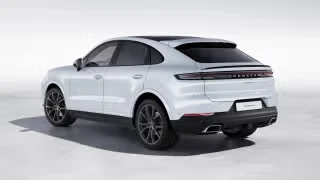 2026 Porsche - Image 17 of 30