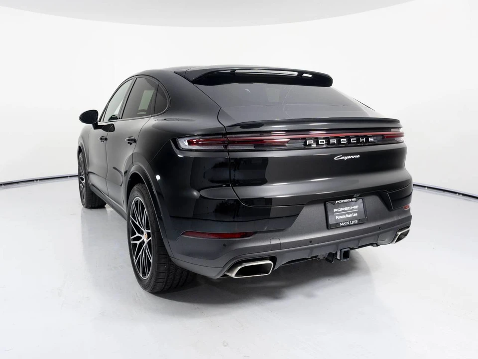 2026 Porsche 9Y0/9Y3 Cayenne Coupe - Image 3 of 4