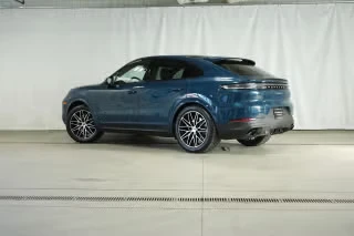 2026 Porsche 9Y0/9Y3 Cayenne - Image 17 of 31