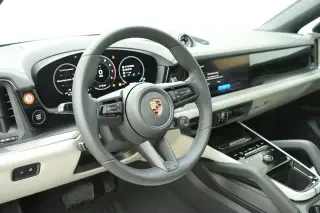 2026 Porsche 9Y0/9Y3 Cayenne - Image 29 of 31