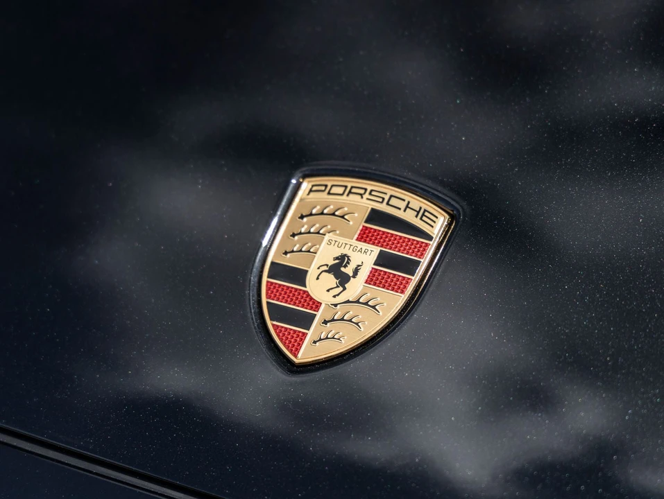 2026 Porsche 9Y0/9Y3 Cayenne Coupe - Image 18 of 31