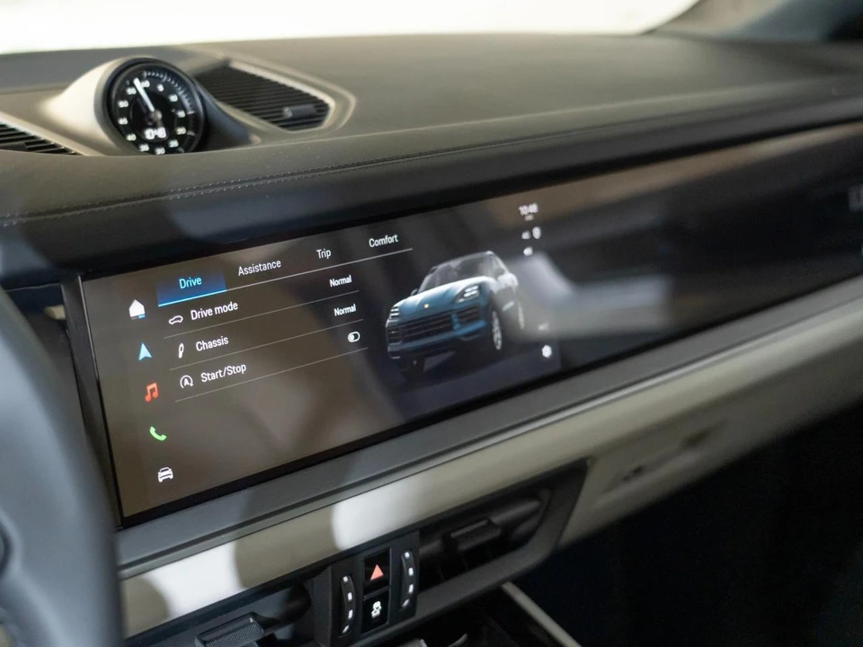 2026 Porsche 9Y0/9Y3 Cayenne Coupe - Image 20 of 29