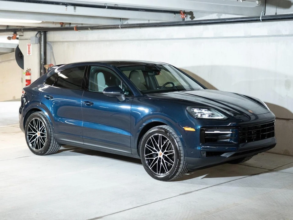 2026 Porsche 9Y0/9Y3 Cayenne Coupe - Image 7 of 29