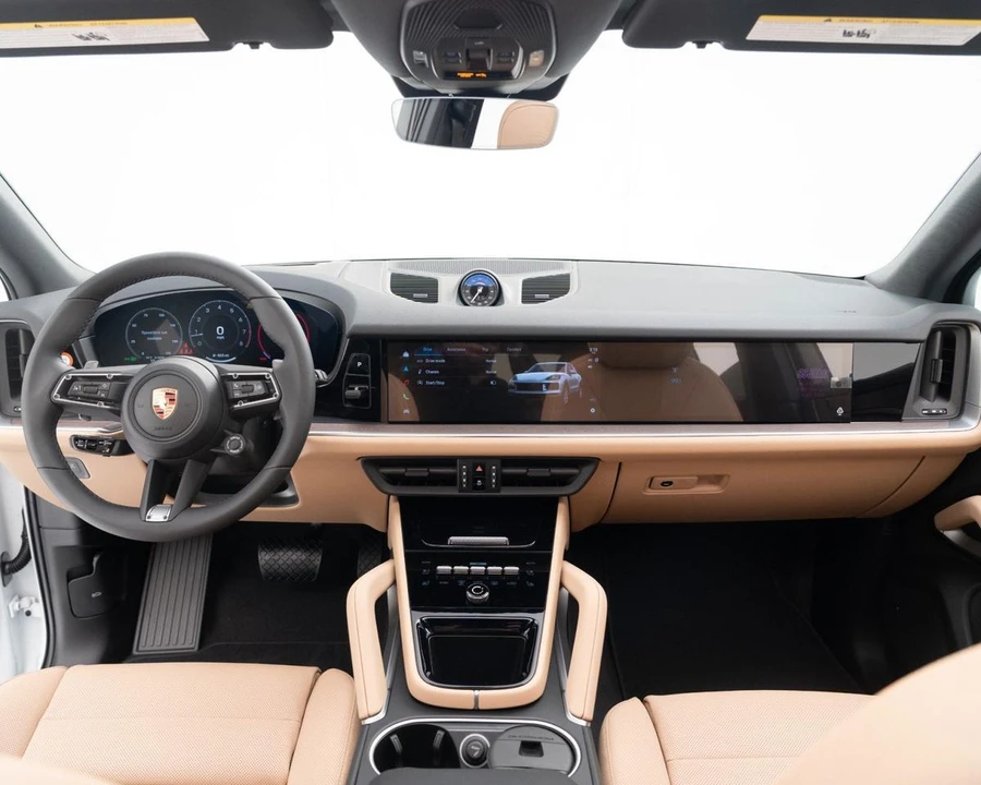 2026 Porsche 9Y0/9Y3 Cayenne Coupe - Image 29 of 31