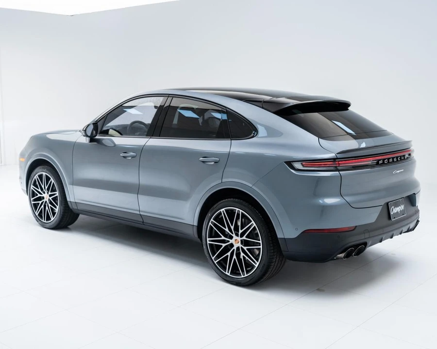 2026 Porsche 9Y0/9Y3 Cayenne Coupe - Image 3 of 30